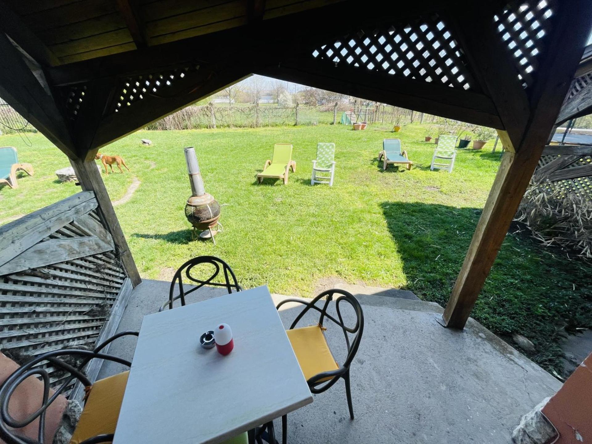 Greenpark Garden Villa Family Apartments Near Tokaj Серенч Экстерьер фото