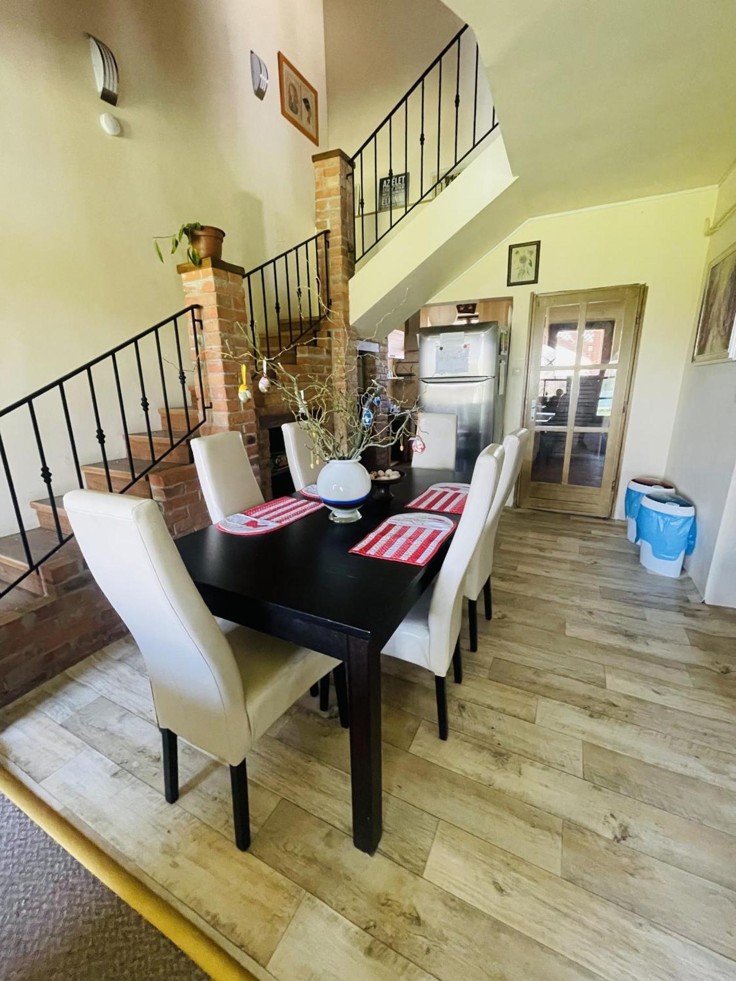Greenpark Garden Villa Family Apartments Near Tokaj Серенч Экстерьер фото